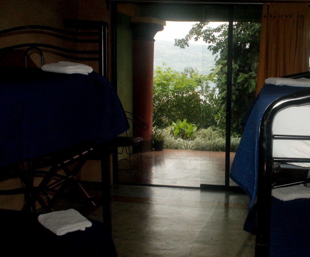 Lake Arenal Hotel And Brewery Tronadora Exterior photo