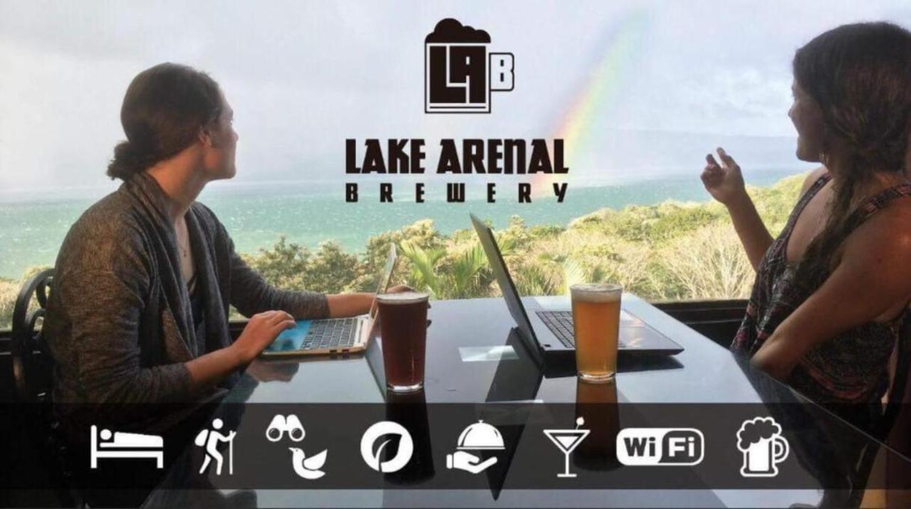 Lake Arenal Hotel And Brewery Tronadora Exterior photo